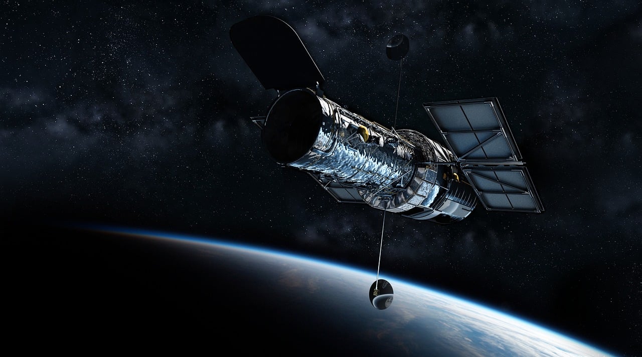 中国巡天空间望远镜圆满完成在轨调试，开启宇宙探索新篇章